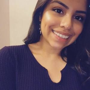 Meet your Posher, Daniela